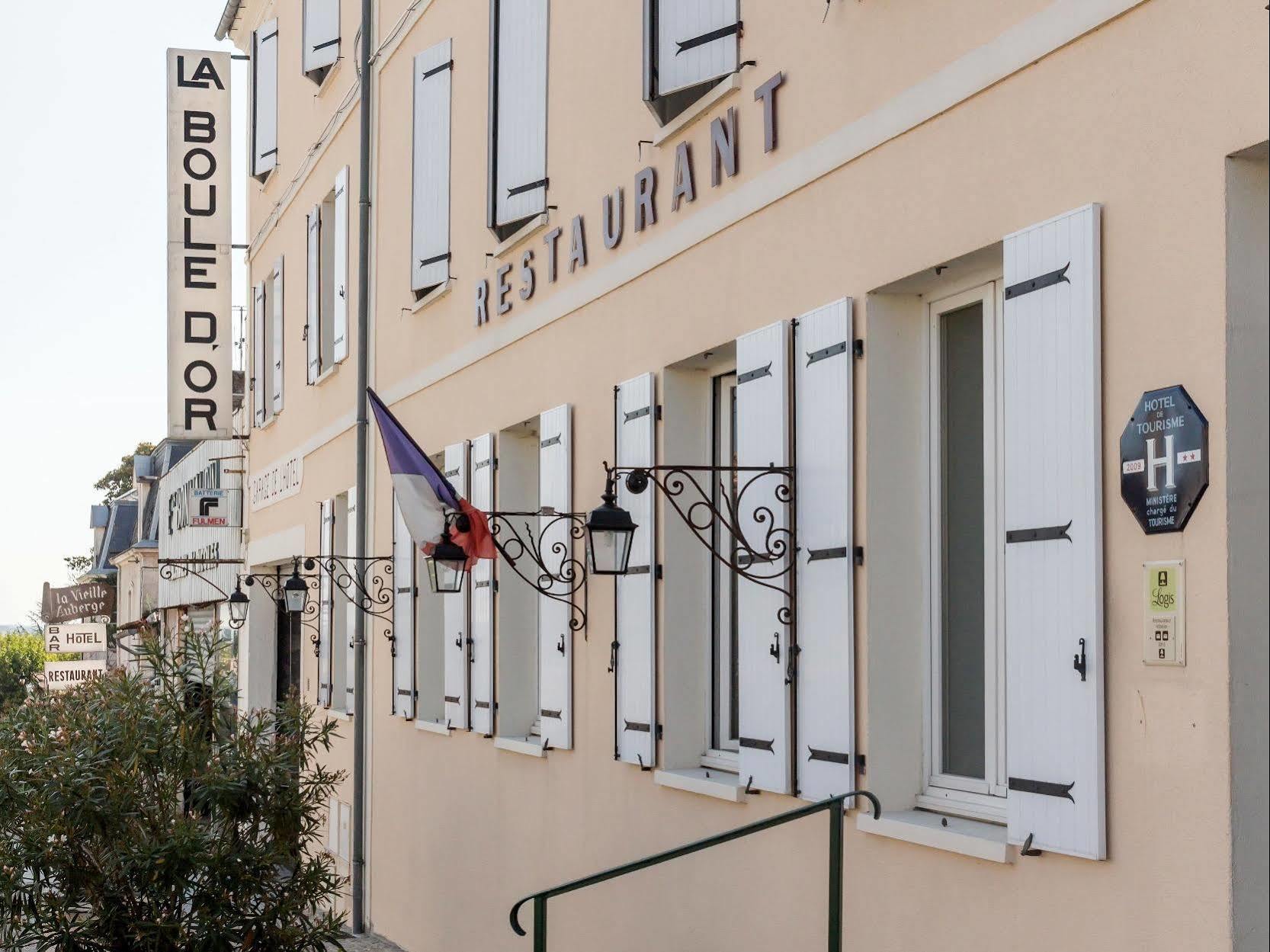 Hotel Restaurant La Boule D'Or Barbezieux-Saint-Hilaire Екстер'єр фото