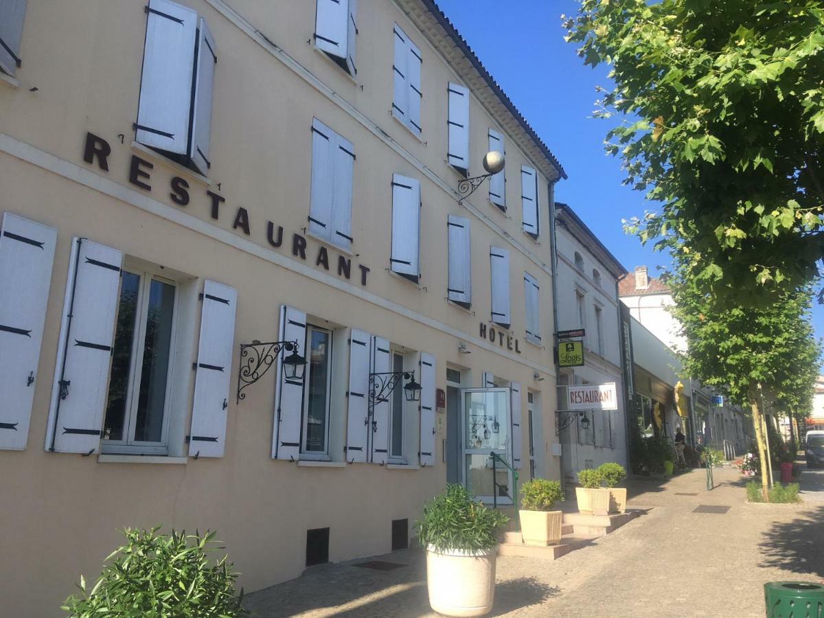 Hotel Restaurant La Boule D'Or Barbezieux-Saint-Hilaire Екстер'єр фото